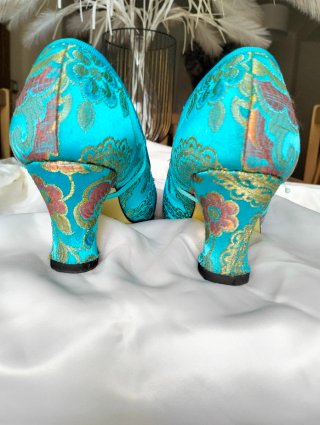 Zapatos de fallera