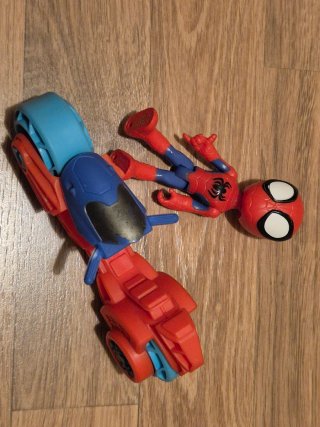 Spidey y sus amigos - Vehículos y figuras