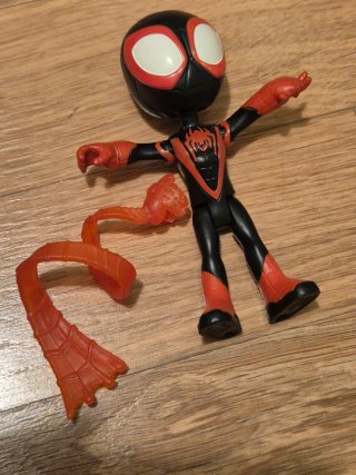 Spidey y sus amigos - Vehículos y figuras