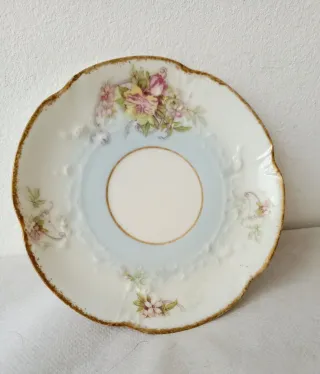 Antica tazza Limoges dipinta con fiori