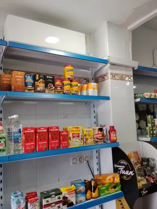 Traspaso tienda alimentación . Jerez de la fronter