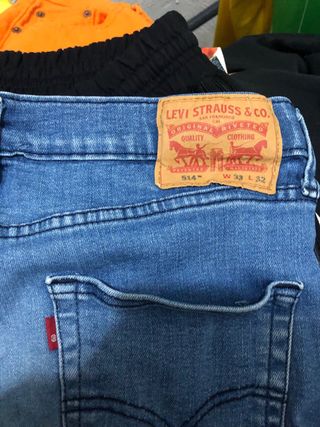 Levi's 514 Straight Fit W33 L32