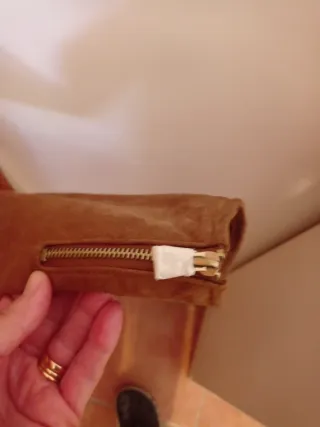 Cazadora Mavi Ante Beig. Talla: M/L. Precio 120€.