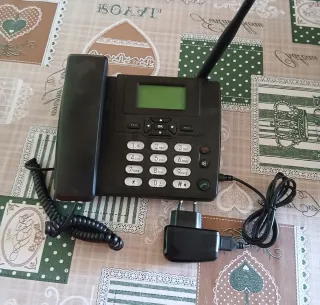 Teléfono fijo con antena