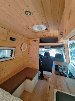 Mercedes-Benz Sprinter 2013