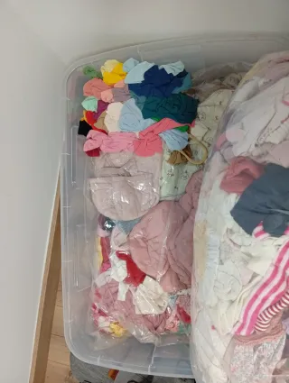 Caja 100L Ropa Bebé Niña