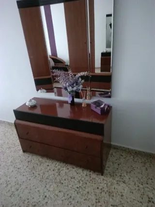 Dormitorio completo madera