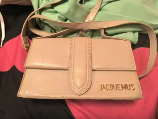 Bolso Jacquemus Le Grand Bambino Beige