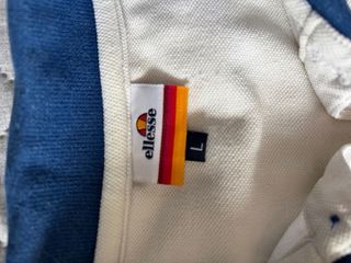 Polo ellesse beige y azul