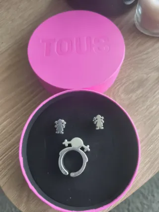 Conjunto Tous Anillo y Pendientes Plata