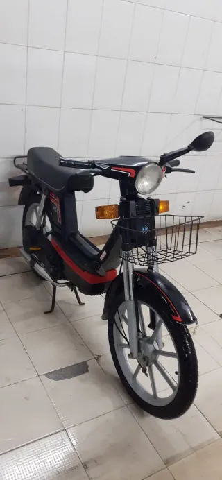 Vespin ALX Moped