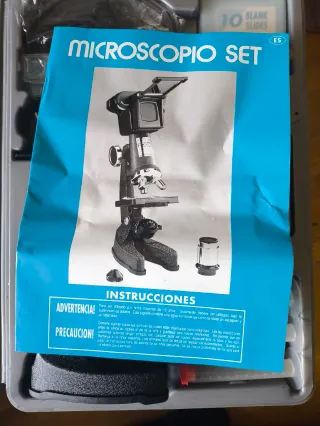 Maletín Microscopio Infantil Completo