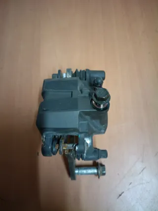 Pinza de freno Yamaha N-max 2015