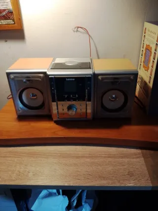 Mini cadena y 7 altavoces