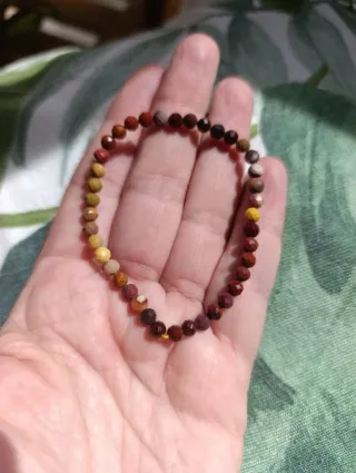 Braccialetti di minerali rosa e viola