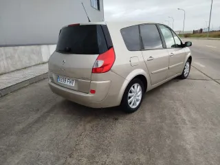 Renault Grand Scenic 2007
