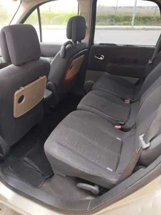 Renault Grand Scenic 2007