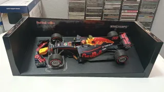 Minichamps Red Bull Racing RB13 Max Verstapen 1:18
