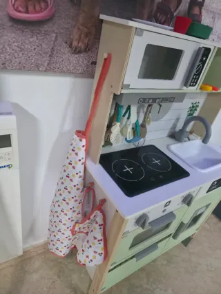 Cocina de madera para niños