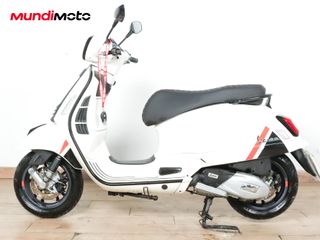 VESPA GTS 125 SUPERSPORT