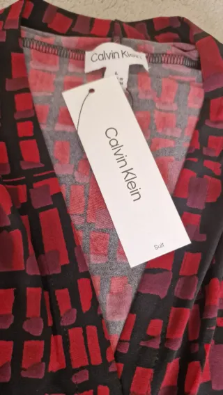 Blusa Verano Calvin Klein estampada en cuadros.