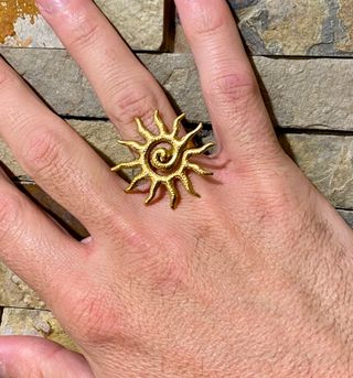 Anillo Surya