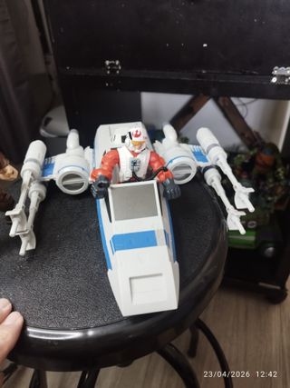 Lote Figuras Star Wars + Nave