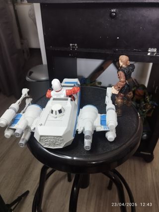 Lote Figuras Star Wars + Nave