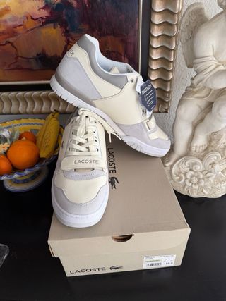 Zapatillas Lacoste Beige y Gris