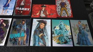 Lote 21 Postales Descendientes II Disney