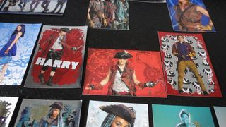 Lote 21 Postales Descendientes II Disney