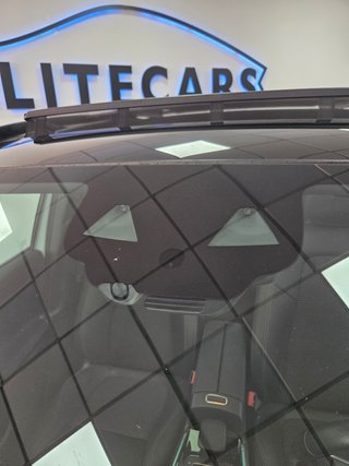 Mercedes-Benz GLA200D 4 MATIC FULL
