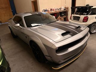 Dodge challenger 2020