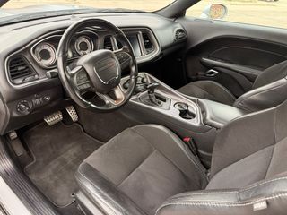 Dodge challenger 2020
