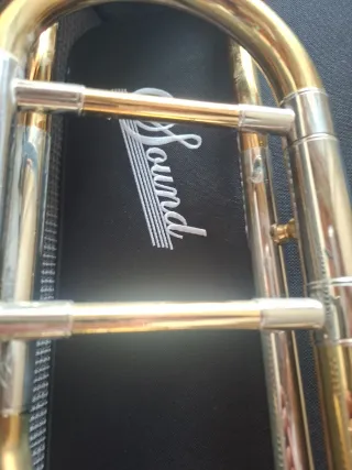 Trombón de vara Sound con funda