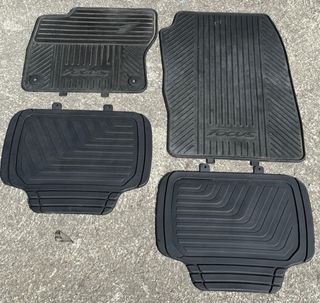 Alfombras de goma Ford Focus