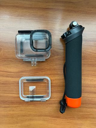 GoPro Hero 13 + Accesorios Buceo