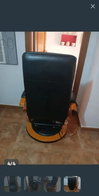 Sillón de masajes de piel y madera
