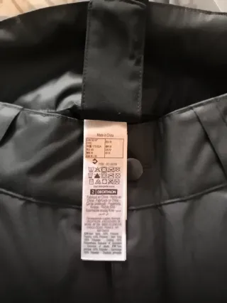 Pantalón de Ski  Talla M con Tirantes Negro