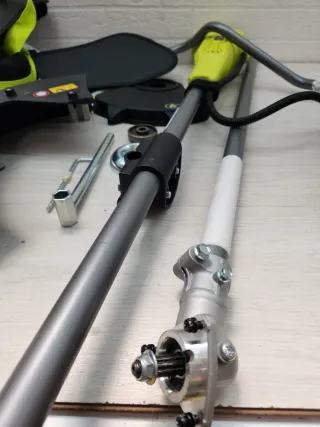 RYOBI Desbrozadora Inalámbrica 18V
