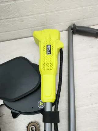 RYOBI Desbrozadora Inalámbrica 18V