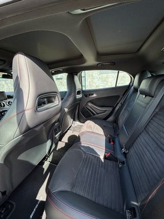 Mercedes-Benz GLA 220 2015