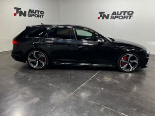 AUDI A4 RS4 Avant TFSI quattro tiptronic