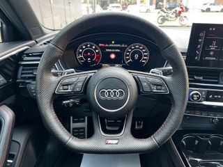 AUDI A4 RS4 Avant TFSI quattro tiptronic