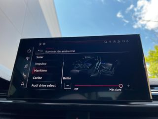 AUDI A4 RS4 Avant TFSI quattro tiptronic