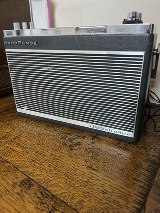 Radio Nordmende Globetrotter multibanda