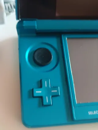 Nintendo 3DS con caricatore