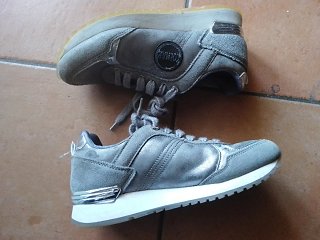 2 paia scarpe sportive Colmar grigio/argento