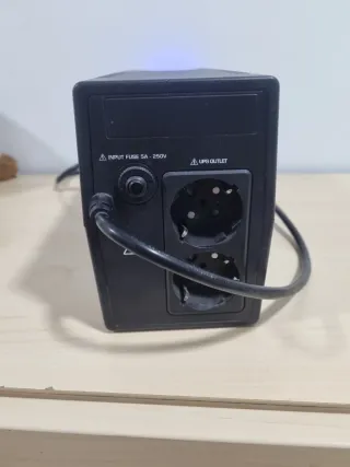 Sai Ups Tecnoware Negro