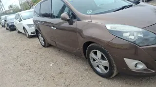 Renault Grand Scenic 2011